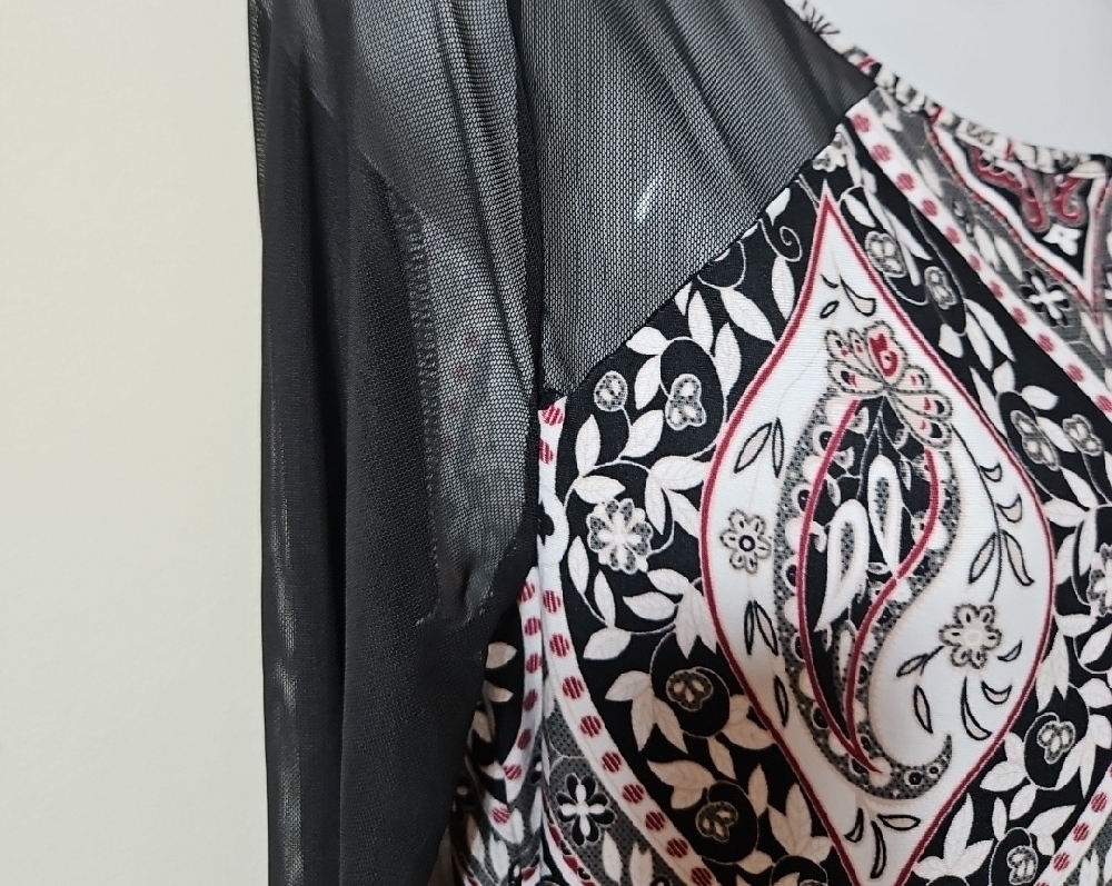 Contempo Patterned Dress - Picture 5 of 10